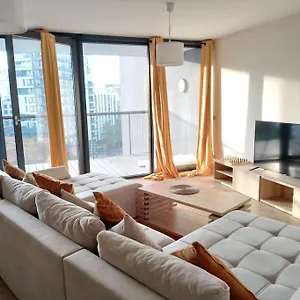 Beautiful 2br/2bar Apartement In European District Apartment Brüssel